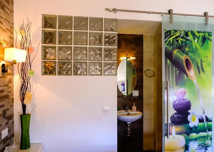 דירה Atico Romantico